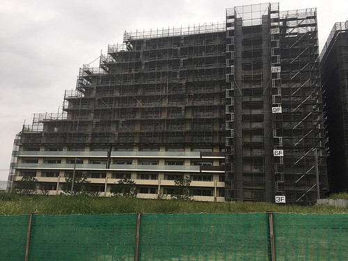 ファイル:現地状況 D棟の下層階(2015-09-06撮影)170514.jpg