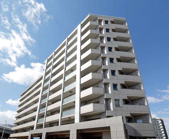 ファイル:アルビオ・ガーデン宮の沢 外観 161218.jpg