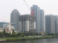 ファイル:横浜ポートサイドプレイス タワーレジデンス工事中(2008年8月撮影).jpg