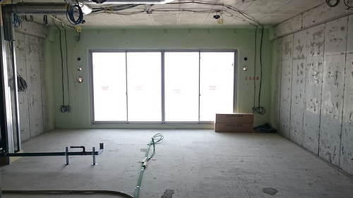 ファイル:ウェリス南流山(PROJECT D.N.A. マンション街区)躯体工事.jpg