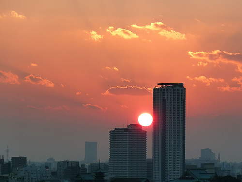 ファイル:夕日を撮ってみました(2013-12-31撮影).jpg