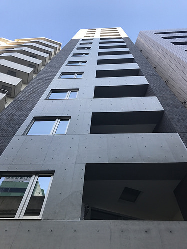 ファイル:GREEN PARK 日暮里 外観 171221.jpg