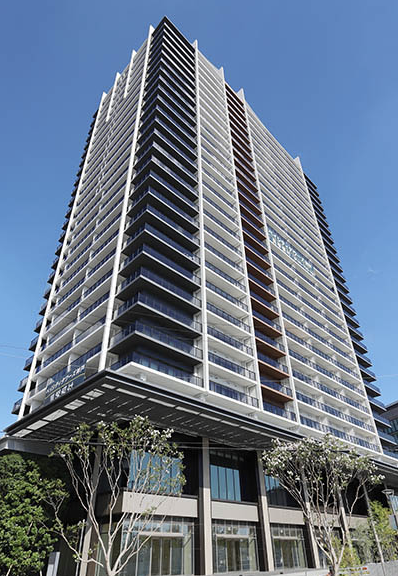 ファイル:ベイシティタワーズ神戸WEST 外観1.png