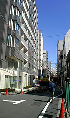 ファイル:Brillia日本橋茅場町前道路.jpg