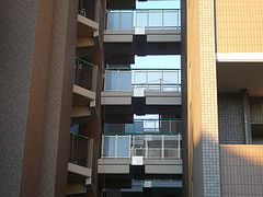 ファイル:プラウド志村城山現場写真 2(2008年12月28日撮影).jpg