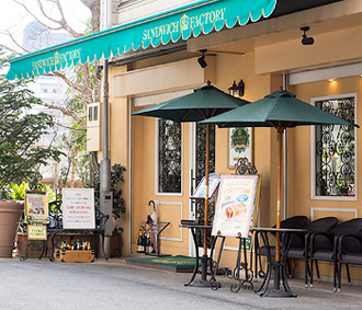 ファイル:サンドウィッチファクトリー 本町160929.jpg