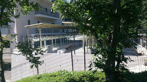 ファイル:施工時2 自転車置場(2014-09-29撮影)170127.jpg