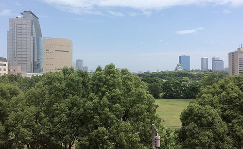 ファイル:グランドメゾン上町台 ザ・タワー2018.04.25.jpg