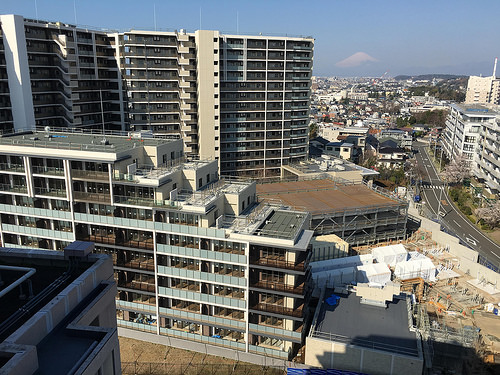 ファイル:エアヒルズ藤沢 外観2.jpg