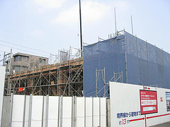 ファイル:20070728グランセ東川口アイプレシャス建設中.jpg