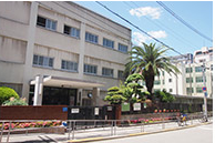 ファイル:市立堀江中学校 難波161030.png