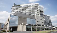 ファイル:県立成人病センター 守山161030.jpg