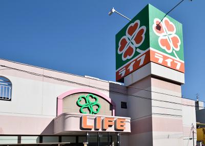 ファイル:ライフ南住吉店 プレイズ.jpg