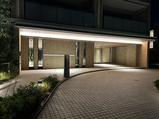 ファイル:20240609パークホームズ吉祥寺北 ザ ガーデン.jpg