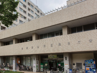 ファイル:山科区総合庁舎 山科11026.jpg