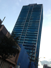 ファイル:ヴィークタワー名古屋 東別院工事進捗(2012.12.13撮影).jpg