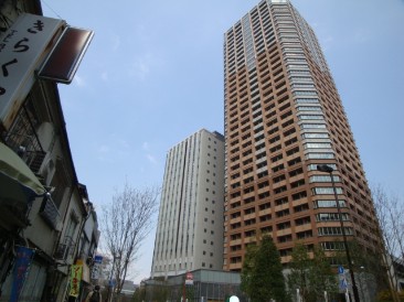 ファイル:プラウドタワー千代田富士見外観 3.jpg