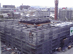 ファイル:ジオタワー高槻ミューズフロント工事中(2010年9月撮影).jpg