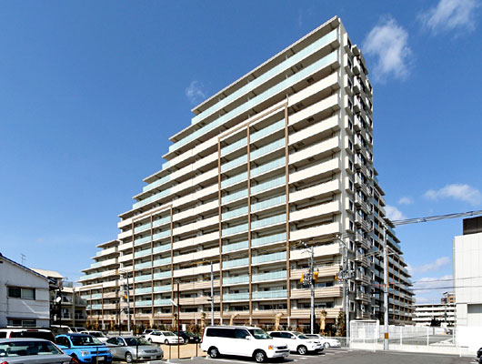 ファイル:パークグラン西明石外観2.jpg