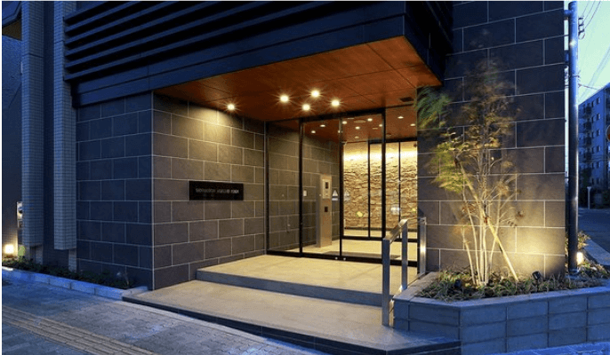 ファイル:サンメゾン瑞穂公園 エントランス1.png