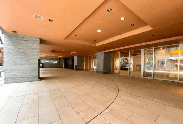 ファイル:ザ・サンメゾン白金台 車寄せ.png