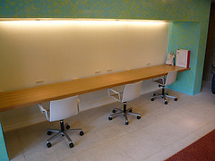 ファイル:ディーグラフォート千里中央 ワークスペース.jpg