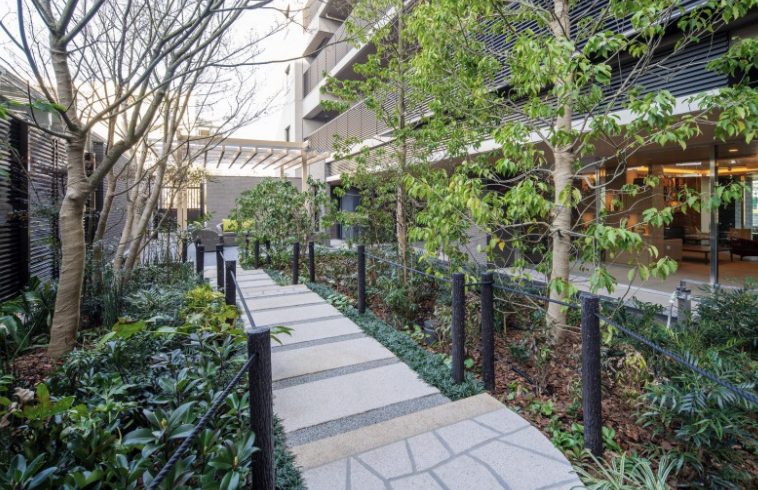 ファイル:ザ・パークハウス オイコス 新浦安 シーズンコリドー.png