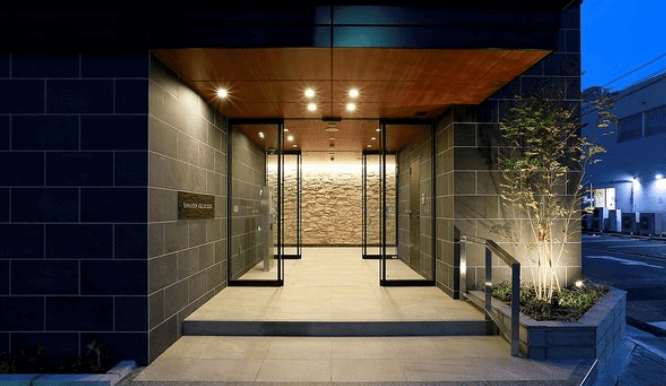 ファイル:サンメゾン瑞穂公園 エントランス2.png