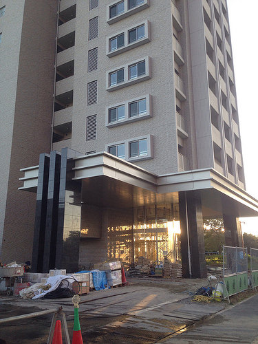 ファイル:現地状況 エントランス(2015-10-10撮影)170324.jpg