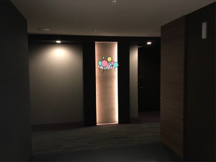 ファイル:パークシティ中央湊 ザ タワー廊下3.jpg