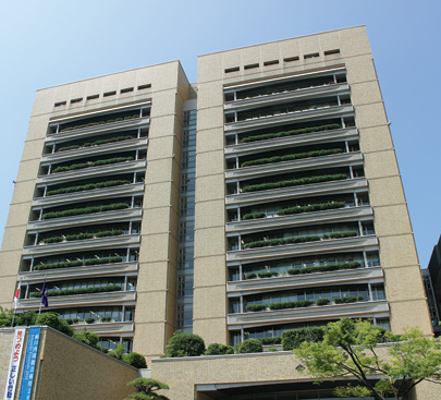 ファイル:高松市役所 栗林160930.jpg