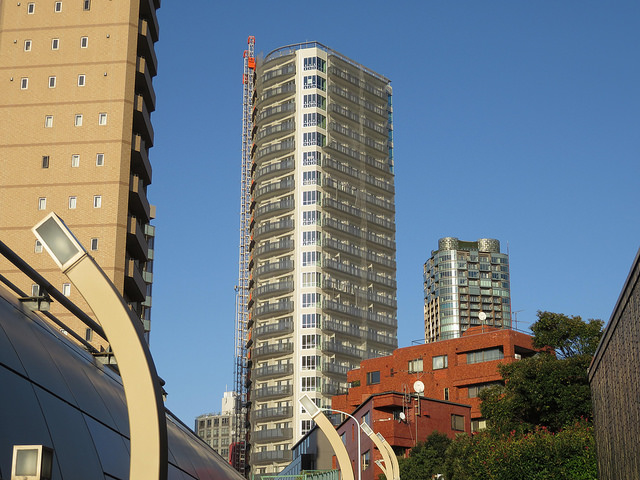 ファイル:20181022パークコート乃木坂 ザ タワー.jpg