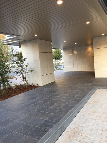 ファイル:施工時 エントランス(2016-11-19撮影)170614.jpg