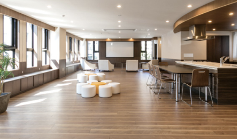 ファイル:サンクレイドル八千代中央レジデンス コミュニティスタジオ(集会室).png