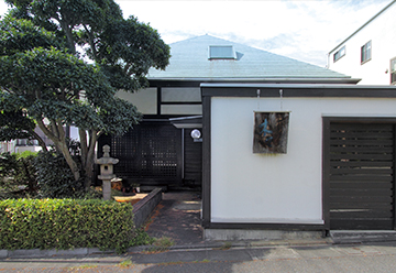 ファイル:日本料理 木々 桜上水161104.jpg