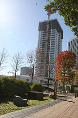 ファイル:横浜ポートサイドプレイス タワーレジデンス工事中(2008年11月撮影).jpg