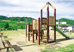 ファイル:やまもも公園 彩都161027.png