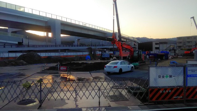 ファイル:パデシオン長岡京 -西山天王山駅前-2020.03.12.jpg