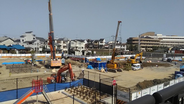 ファイル:パデシオン長岡京 -西山天王山駅前-2020.03.21.jpg