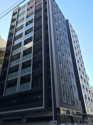 ファイル:外観 ほぼ完成時(2015-12-20撮影).jpg