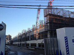 ファイル:2014131ザ・パークハウス 横浜新子安ガーデン.jpg