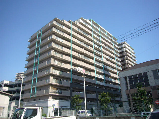 ファイル:アーバンビュー堺プレミアムコート外観.jpg
