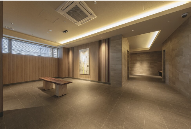 ファイル:エンクレストガーデン福岡 A棟エントランス.png