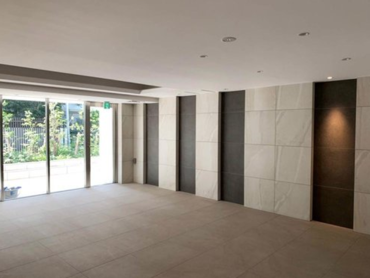 ファイル:プレジール入谷 エントランスホール.png