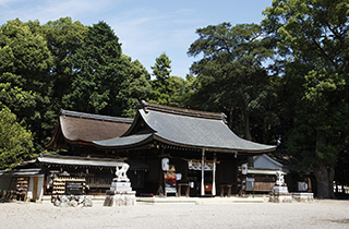ファイル:勝部神社 徒歩6分 守山161030.jpg