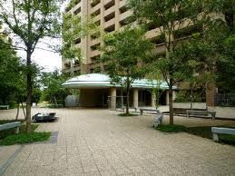 ファイル:ニューライズシティ東京ベイハイライズ 外観2.jpg