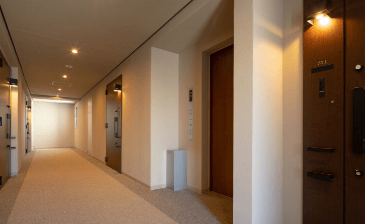 ファイル:ジオ東日暮里 内廊下.png