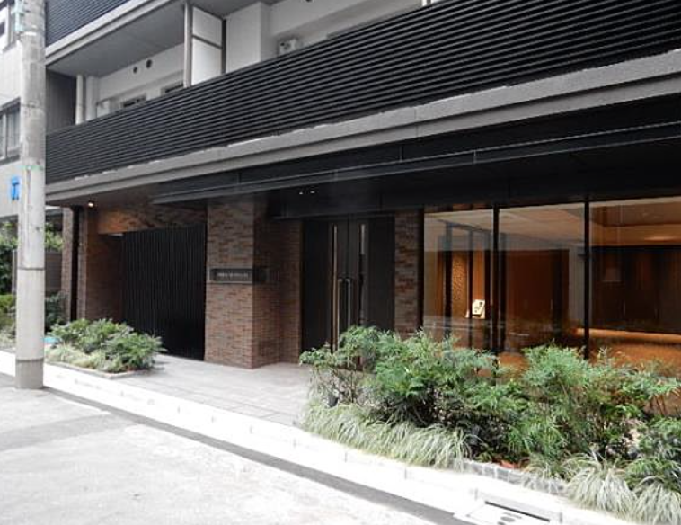 ファイル:パークリュクス日本橋大伝馬町 エントランス.png