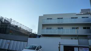 ファイル:プレサンス ロジェ横濱 TENNOCHO 外観2.jpg