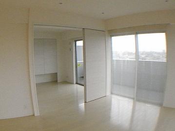 ファイル:クレッセント船堀リビング 2.jpg